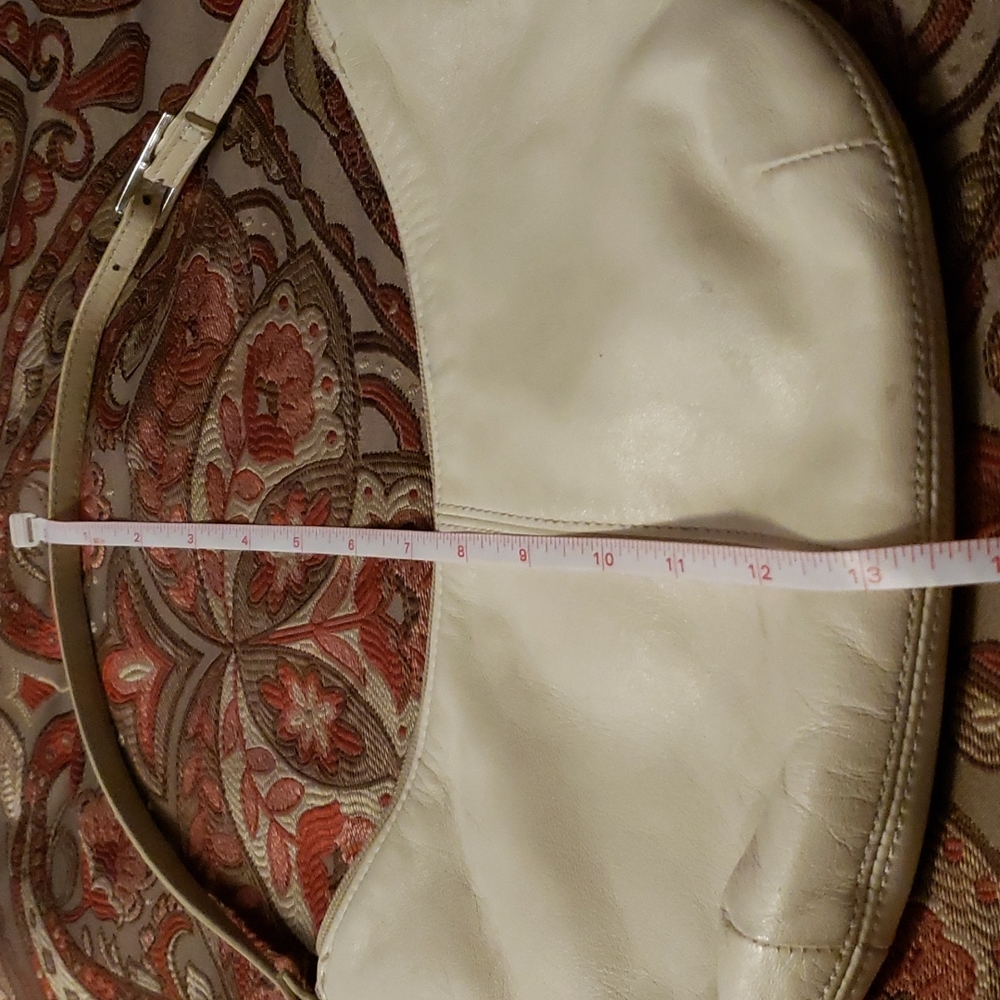 White leather - Picture 5 of 6